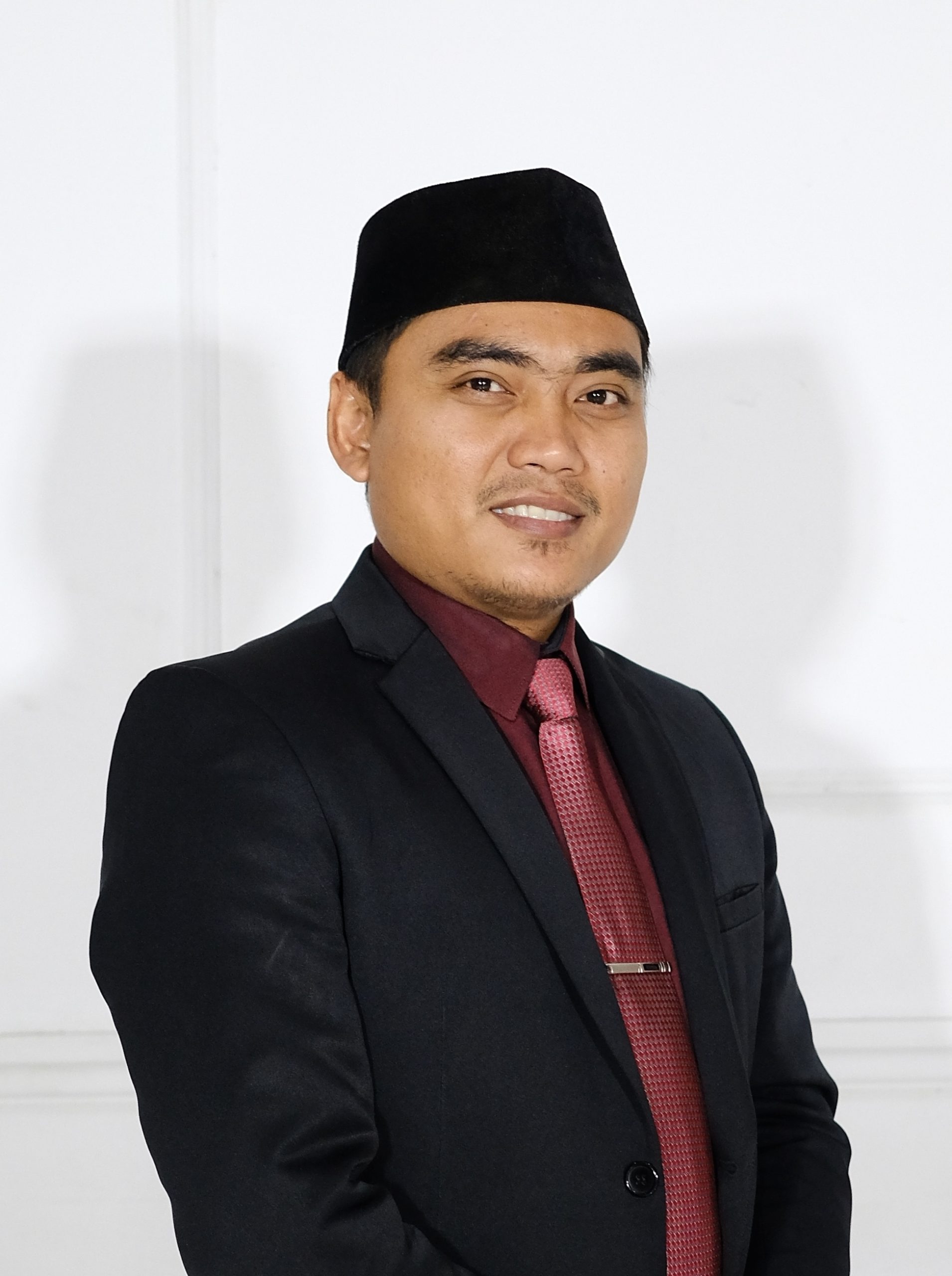 Pimpinan Pesantren Syahida