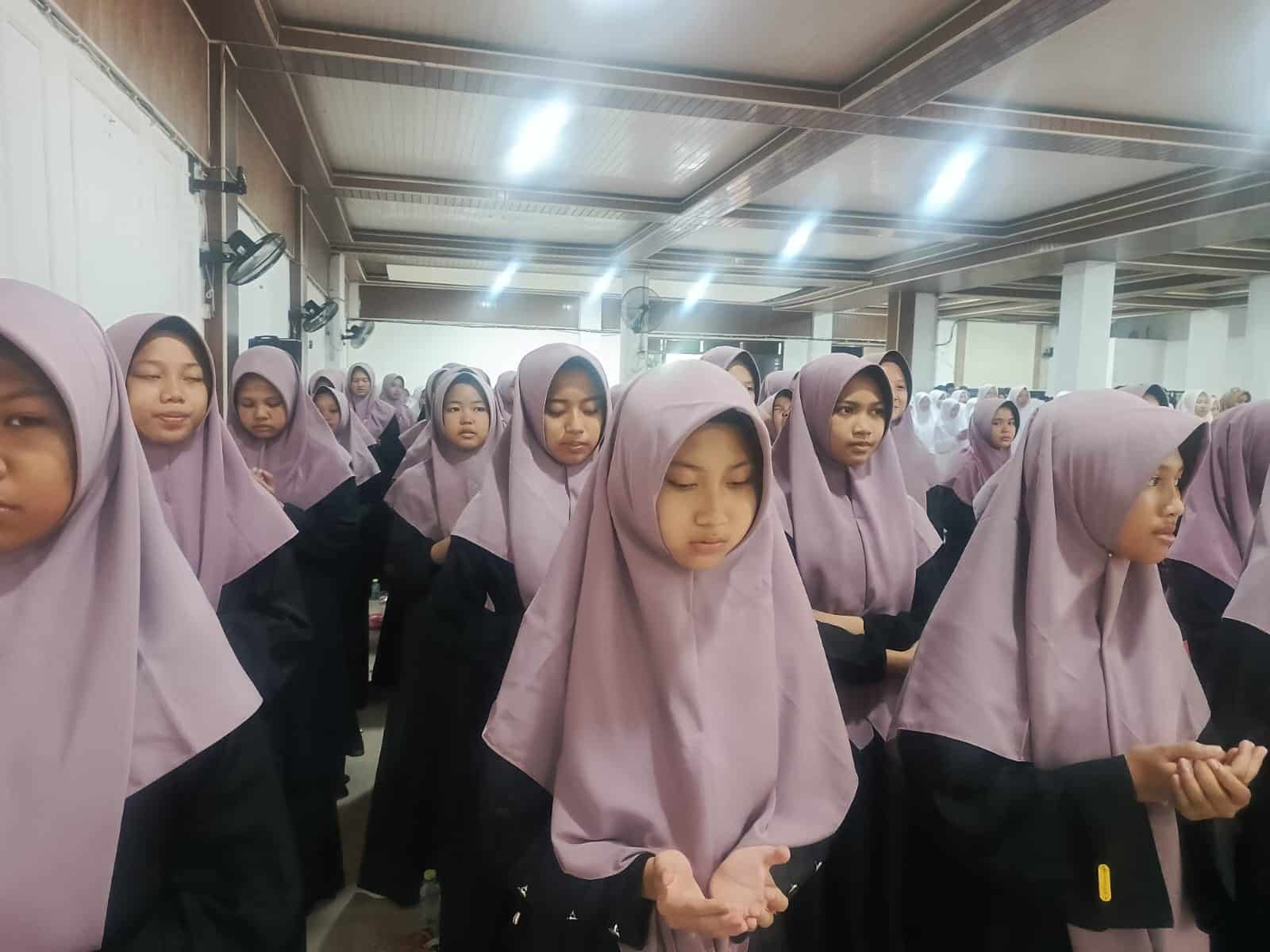 Peringatan Maulid Nabi Muhammad SAW di Pesantren Modern Syahida